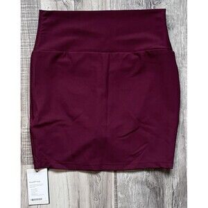 Halara Patitoff Flow High Waisted 2-in-1 Bodycon Mini Skort Size Medium Burgandy